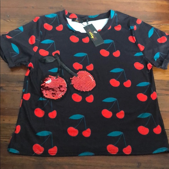 Women’s clothes - Picture 2 of 3